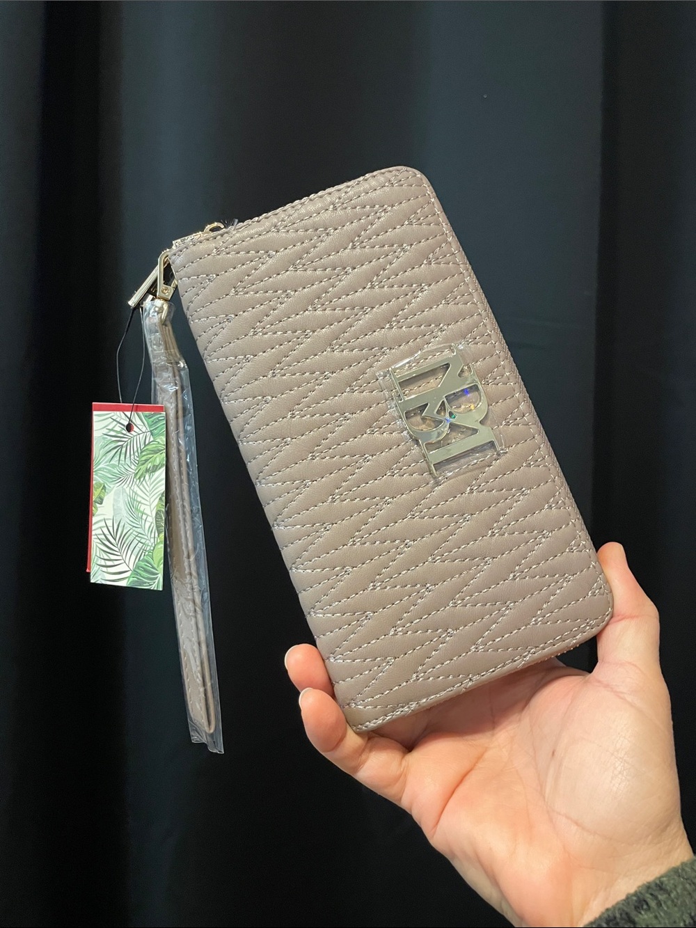 NWT $58 Badgley Mischka Quilted Zip LONG Wallet with phone pocket & wristlet